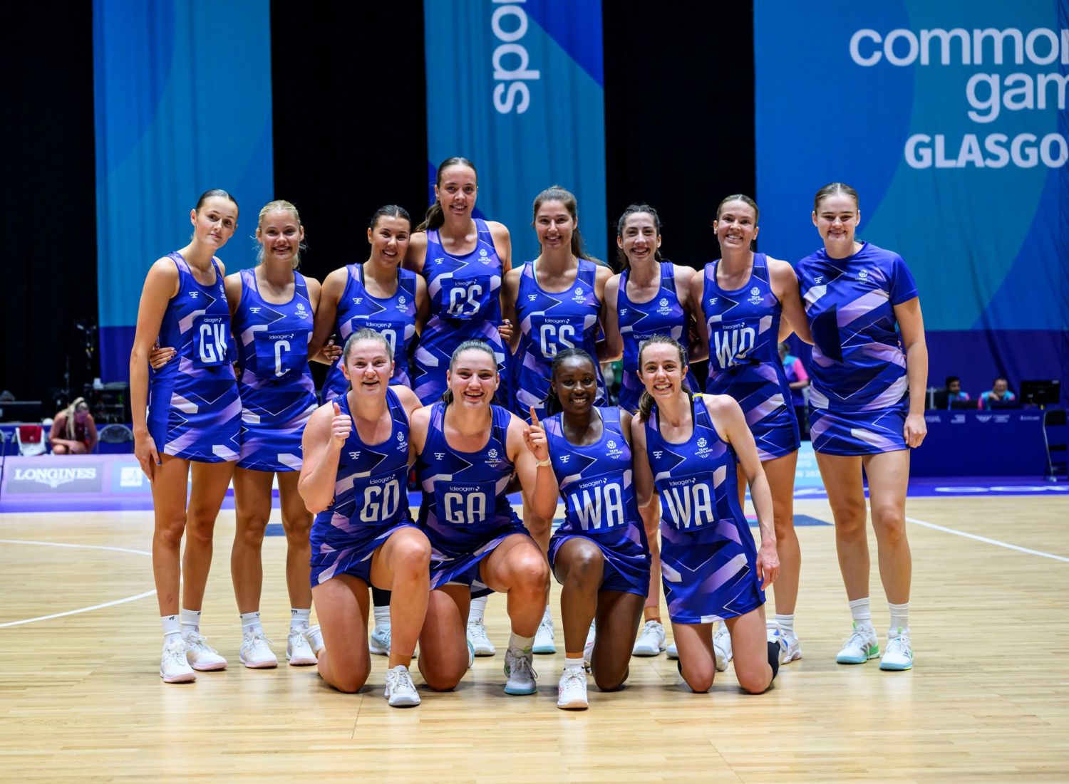 Netballthistles1