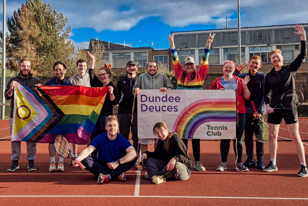 Dundee Deuces 1